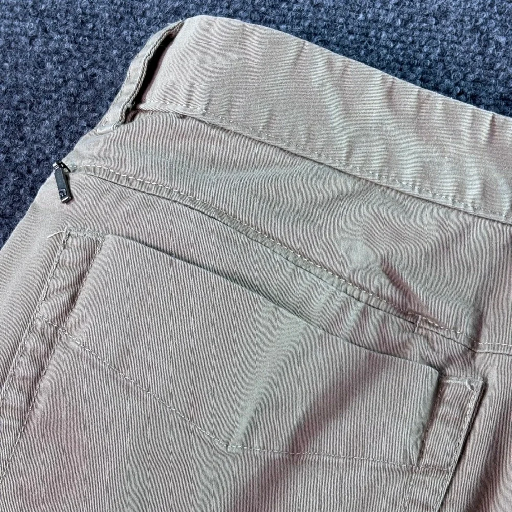 The North Face Chino Pants Mens 34 Khaki Tan Stretch Straight Leg‎ Hiking Casual